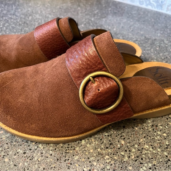Sofft Woman’s Brown Suede Slip-On Shoes WORN ONCE - Picture 1 of 12